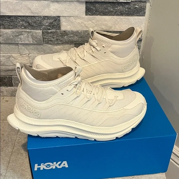 New!! Hoka women's kawana mid sneakers - Picture 1 of 14